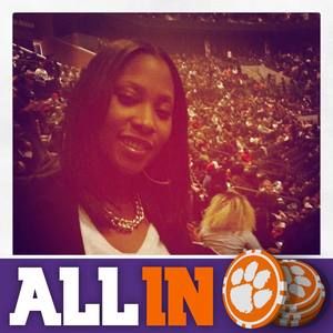 Meet your Posher, Bacara